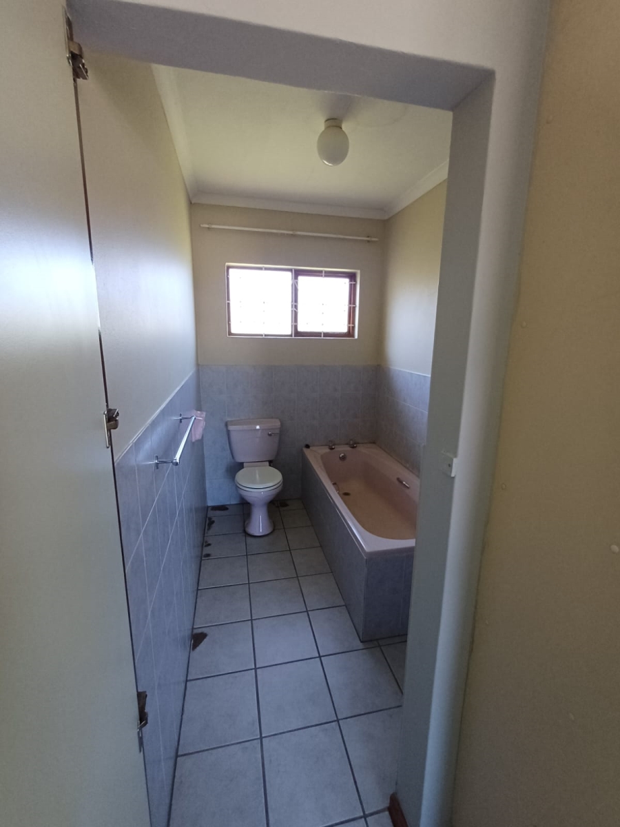 To Let 3 Bedroom Property for Rent in Queenstown Central Eastern Cape